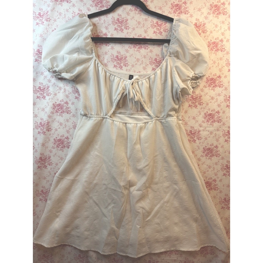 Divided H&M White Puff Sleeve Cutout Mini Dress Size L